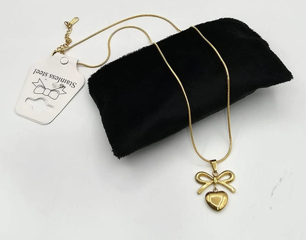 Sweetheart Bow necklace